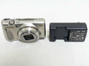 FUJIFILM FinePix フジフイルム ファインピクス F900EXR デジタルカメラ 通電確認 ヴィンテージ vintage ジャンク扱い 