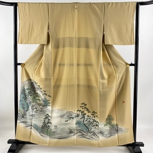 色留袖 身丈159cm 裄丈64cm M 袷 落款 建物 風景 ぼかし ベージュ 正絹 秀品 一つ紋 【中古】