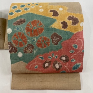 名古屋帯 美品 秀品 草花 絞り 雲文 薄茶色 正絹 【中古】