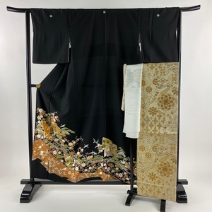 黒留袖 身丈155.5cm 裄丈64cm S 袷 袋帯フルセット 誰が袖 草花 金糸 蘇州刺繍 黒 正絹 秀品 【中古】