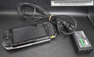 W5-81 【通電OK】 SONY ソニー PSP プレイステーション ポータブル PSP-1000 本体 ブラック バッテリー付属 現状品