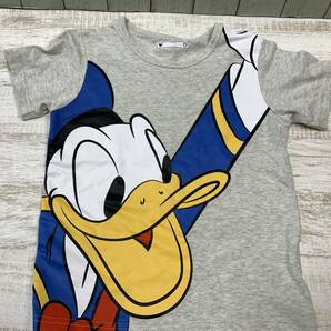 【送料無料】ディズニー　ドナルド　半袖Tシャツ ６～８歳　130cm