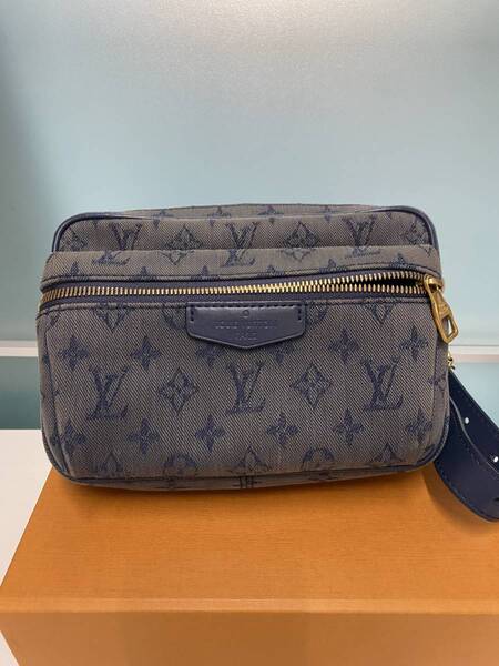 ルイ・ヴィトン LOUIS VUITTON モノグラム デニム バムバッグ アウトドア