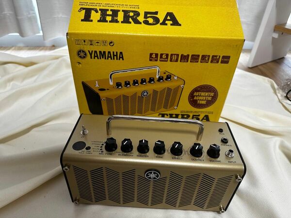 YAMAHA ( ヤマハ )THR5A アコースティックギター用アンプ