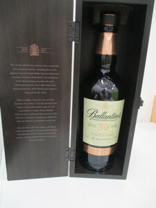 （7231）　空瓶 空ボトル Ballantine's バランタイン 30年 スコッチウイスキー 700ml 木箱付