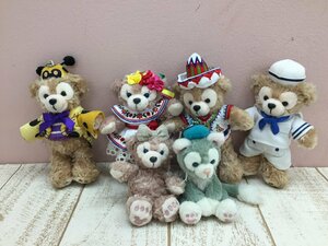 * Disney TDS Duffy Shellie May jelato-ni soft toy badge 6 point 8M16 [60]