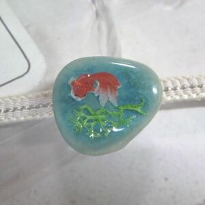 LEAF CLUB ♪ハンドメイド　帯留め　帯留　タイル＆金魚＆水草　美濃焼　タイル　金魚鉢　夏　祭り　浴衣　魚　ブルーグリーン/青緑　①