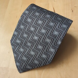 54 brand necktie GUCCI