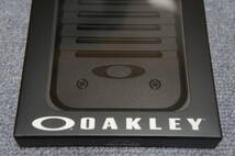 送込 新品 オークリー OAKLEY iPhone12 ハードケース スマホケース 黒 格安 _画像2