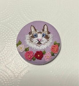 ラグドール　猫　刺繍　ブローチｏｒヘアゴム　ハンドメイド
