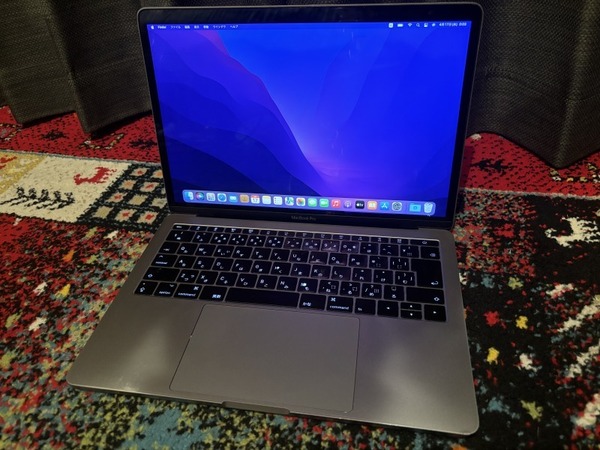 送料無料中　MacBook Pro (13-inch, 2016, Thunderbolt 3ポートx 2)　T 