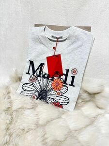 マルディメクルディ　Tシャツ　グレー 花びら　黒 文字　Mardi