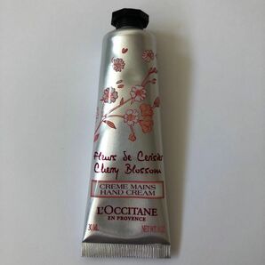 LOCCITANE ロクシタン　ハンドクリーム　チェリーブロッサム