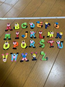 アルファベット　マグネット　ABC インテリア　　英語　幼児玩具　木製