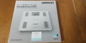 オムロン OMRON 体重体組成計 HBF-228T シャイニーホワイト 体組成計 体重計 228T HBF-227T