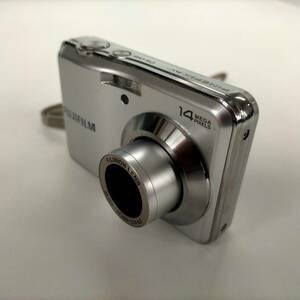 FUJIFILM デジカメ　FinePix AV200 シルバー