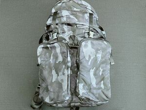 ☆希少美品!! 名作 プラダ PRADA V136 バックパック リュック 正規品 カモフラ柄 TESSUTO CAMOUFL