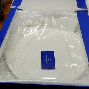 【箱入り新品未使用】ビレロイ&ボッホ(Villeroy&Boch)NWシリーズプレート30㎝1枚(プレゼンテーションプレート)