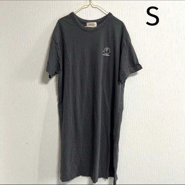 スヌーピー　Tシャツワンピース　半袖　S グレー　ハニーズ