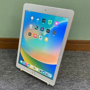 【中古】iPad(第6世代) セルラーモデル SIMフリーA1954 32GB シルバー MRM02J/A 2018年発売　整備品