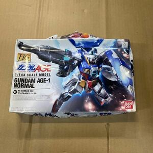 39 BANDAI バンダイ　1/144 ガンダムAGE-1 ノーマル　ガンプラ　未組立　対象年齢8歳以上