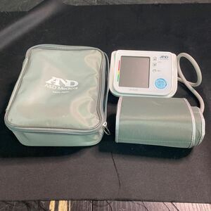 血圧計　A&D Medical エーアンドデイ　デジタル血圧計　UA-1020 上腕式血圧計 取説　ソフトケース