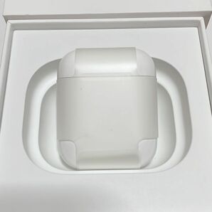 Apple国内正規品 AirPods第2世代 充電ケース