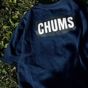CHUMS×FREAK'S STORE/チャムス 別注 ブービーバード ワンポイントCロゴ バックプリント クルーネッ Tシャツ 紺Mの画像1