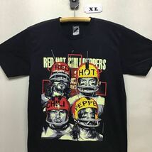 新品 レッドホットチリペッパーズ　 Tシャツ XLサイズ アメフト　ロックバンド　レッチリ 半袖_画像1