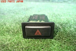 5UPJ-94866290]ランクルプラド(KZJ90W)ハザードスイッチ 中古