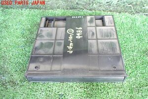 5UPJ-94867841]ランクルプラド(KZJ90W)小物入れ1 中古