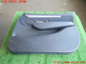 5UPJ-96031234]BMW 218i アクティブツアラー(2A15)(F45)右前ドア内張り 中古