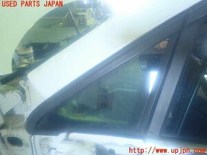 5UPJ-93391202]VW ゴルフ ヴァリアント(AUCHP)左フロント三角窓ガラス 中古