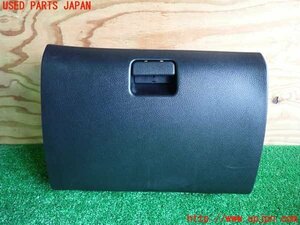 5UPJ-93637516]ランエボ7 GT-A(CT9A)グローブボックス1 中古