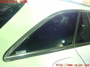 5UPJ-96051380]ベンツ C200 ステーションワゴン W205(205242)右クォーターガラス 中古