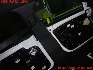 5UPJ-96057670]ベンツ C200 ステーションワゴン W205(205242)左センターピラートリム 中古