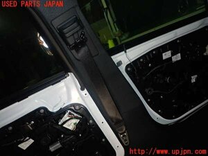 5UPJ-96057075]ベンツ C200 ステーションワゴン W205(205242)助手席シートベルト 中古
