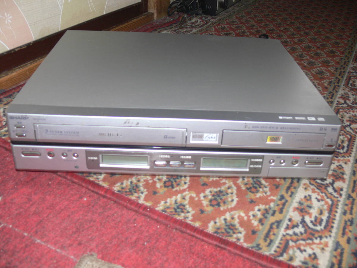 SHARP 癒し DV-HRW30 VHSからDVDへダビング SHARP 癒し DV-HRW30 VHSからDVDへダビング