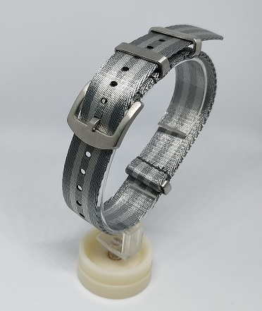 CWC NATOストラップ 20mm グレーxブラックPVD NATOナンバー印 CWC NATOストラップ 20mm グレーxブラックPVD NATOナンバー印