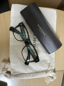 OLIVER PEOPLES