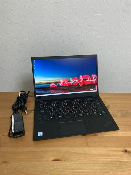 Lenovo Thinkpad X1 Carbon 7 Gen Core i5-8365U 16Gメモリ256G SSD WQHD