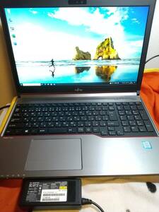 富士通 LIFEBOOK E756/P i5-6300U/16GB/SSD500GB/Office