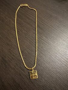 GIVENCHY ネックレス　ジバンシー ネックレス 4Gロゴ モチーフ 