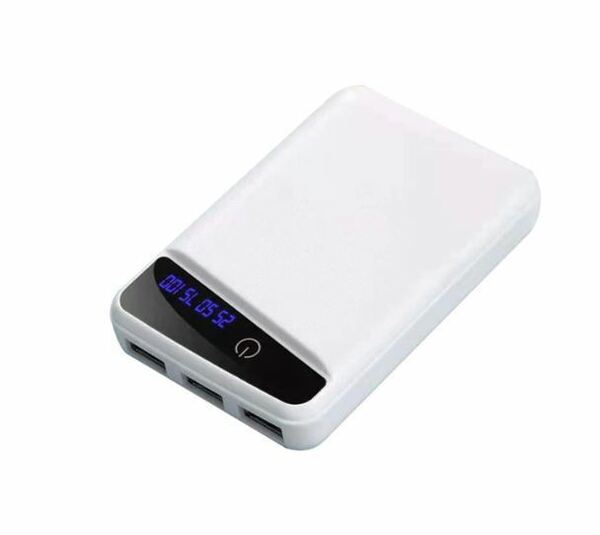 送料無料　未使用品　バッテリー充電器ケース　パワーバンク　18650 3個用　USB　インジケーター付き