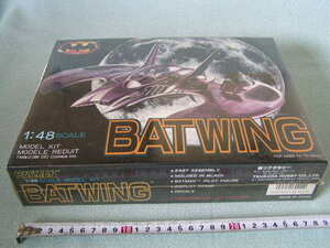  BATMAN バットウイング　1:48SCALE モデルキット