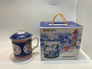 美品【0.1t050612】中国 景徳鎮製 景徳鎮 蓋付 マグカップ 湯呑 コップ 中華 茶器 茶道具 現状品