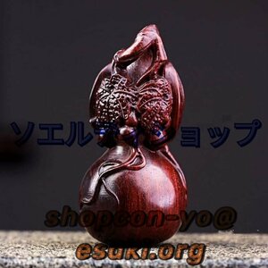 美品 ★木彫り 蝙蝠 こうもり 木製 高さ7.8cm (コウモリ 置物)