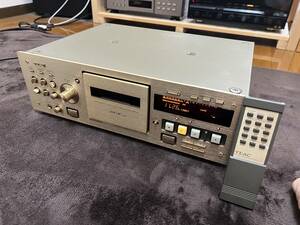 TEAC ティアック　カセットデッキ　V-8030S　美品・ベルト交換歴あり　NCNR　動作品