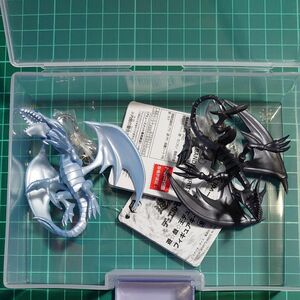 遊戯王 デュエルモンスターズ フィギュアキーホルダー 　2種セット