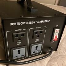 5000W 変圧器 100v 110v 220vアップトランス ダウントランス海外国内両用型変圧器 降圧・昇圧兼用型 海外機器対応 変圧器 自由変換 5000VA_画像1